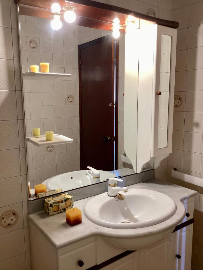 Atico Con Terraza Apartment О Грове Екстериор снимка